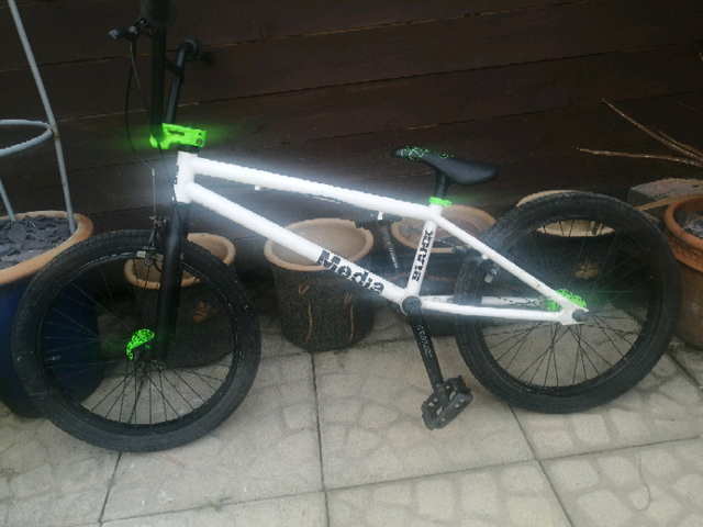 bmx blank media